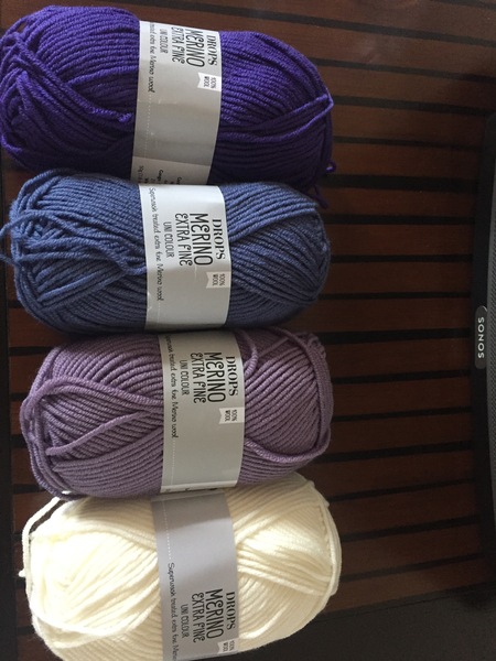 Woolly Hugs. A Blanket for the family of Mumsnetter JsOtherHalf  who very sadly died recently