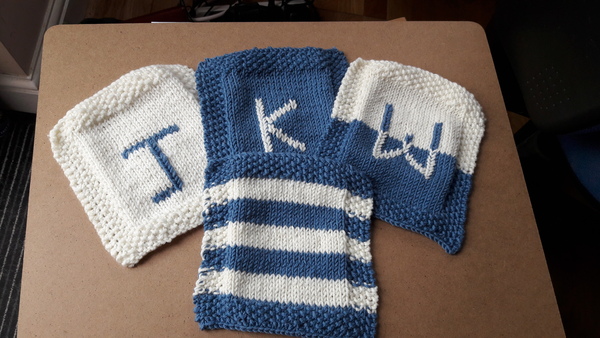 Woolly Hugs. A Blanket for the family of Mumsnetter JsOtherHalf  who very sadly died recently