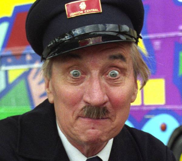 Thread 2 - Anti-trans vandals are plastering vile ‘women don’t have penises’ stickers around THE WORLD