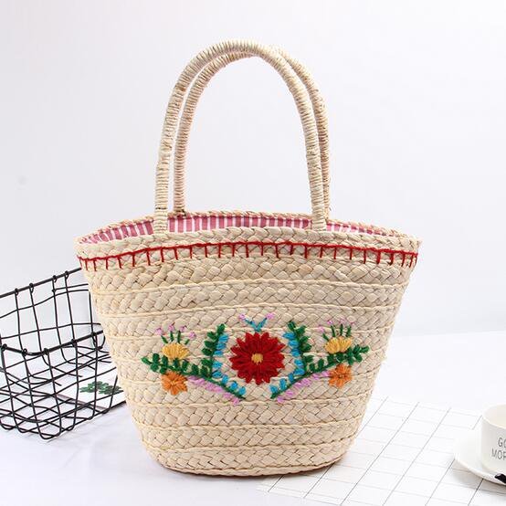 More is DD BU? A flipping tote bag??? For School???