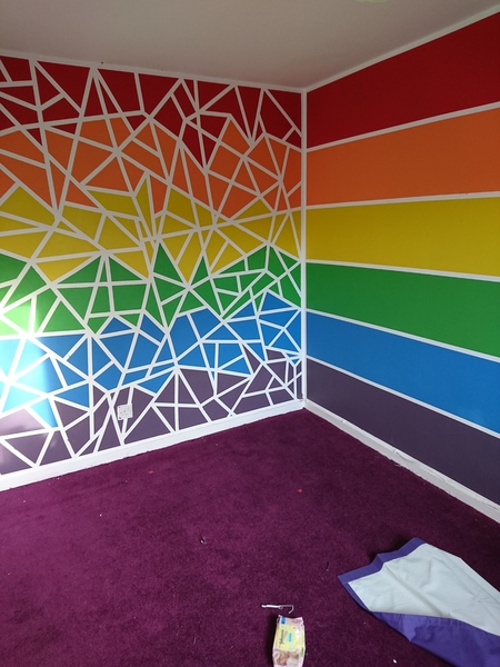 DS wants a RED bedroom, need to convince him it would be better as a feature wall