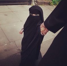 I wear a niqab! AMA