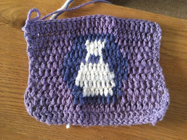 Woolly Hugs. A Blanket for the family of Mumsnetter JsOtherHalf  who very sadly died recently