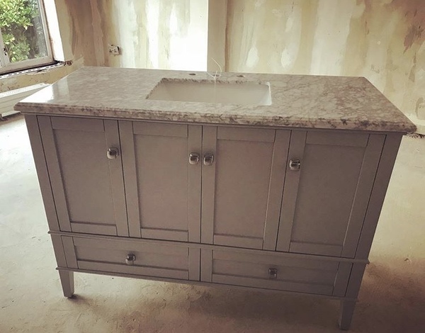 Help needed re finding where to buy high end vanity sinks