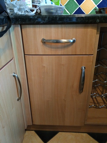 Where are these kitchen cupboard doors from?