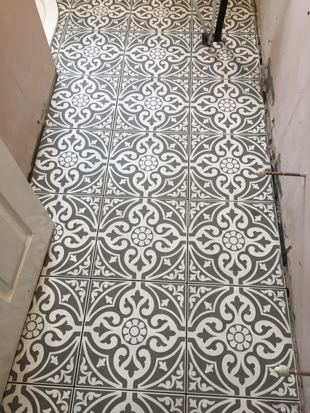 Help deciding on hallway tiles