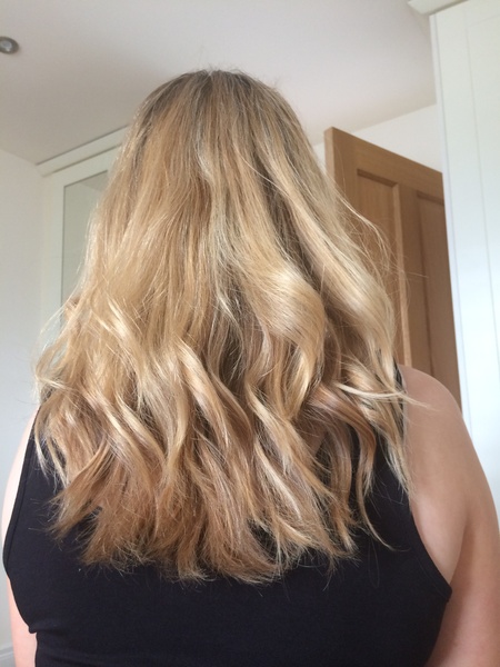 Loosely curled hair - judge my pic pls!