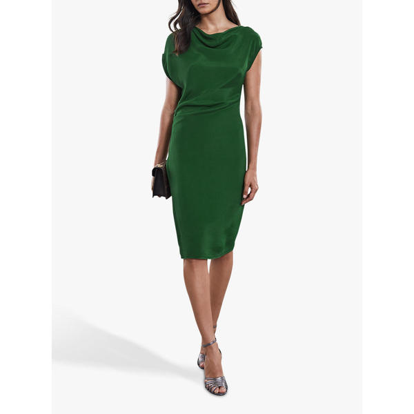 Les Parisiennes de Mamansnet: Orangutans in Paris make for poor gondoliers