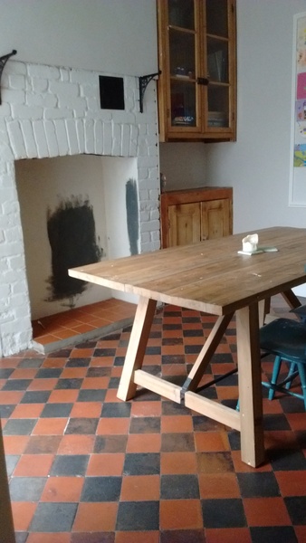 What paint colour for this room? It's a tricky one..