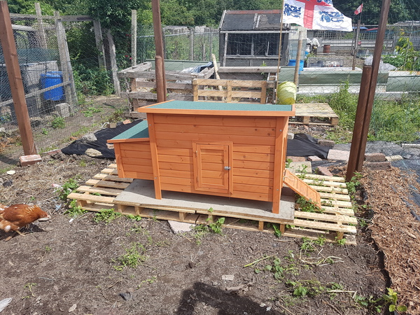 Less booze. More AF days. But still a bit damp. Not dry jan, but not a soggy summer. Support thread for reducing alcohol.