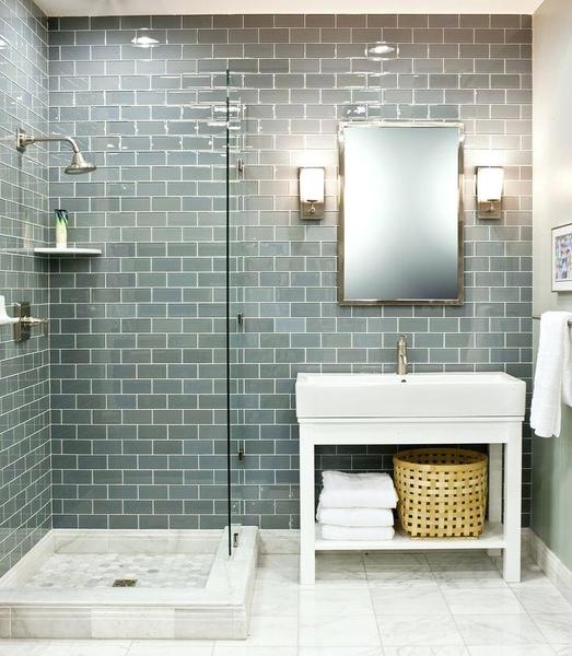What colours for a small bathroom?