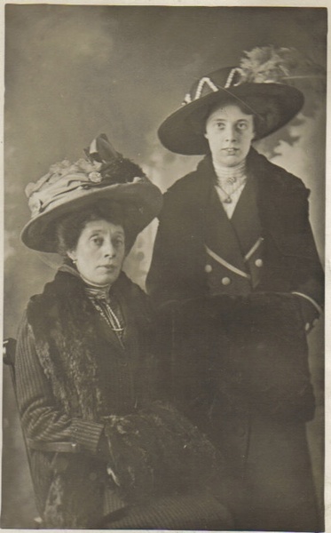 Old Victorian Photographs