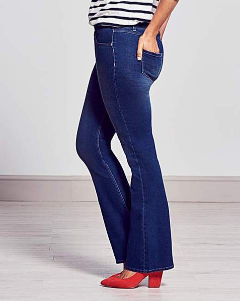 Boyfriend style jeggings? Do they exist or can you find me something similar?