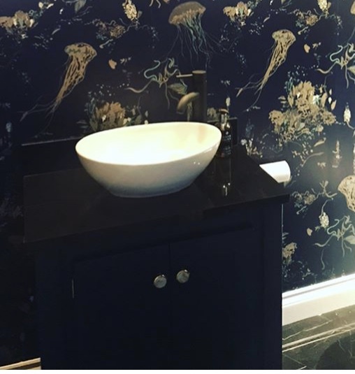 Help needed re finding where to buy high end vanity sinks