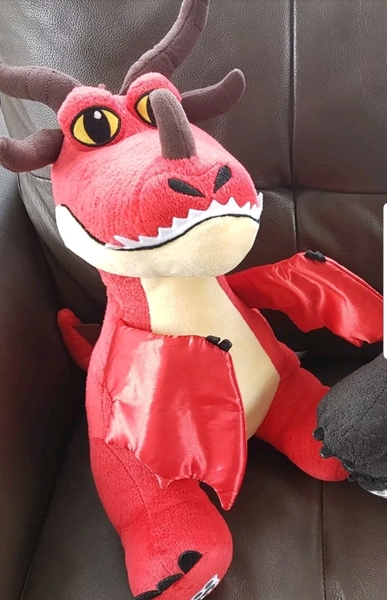 Does anyone have a build a bear Hookfang?