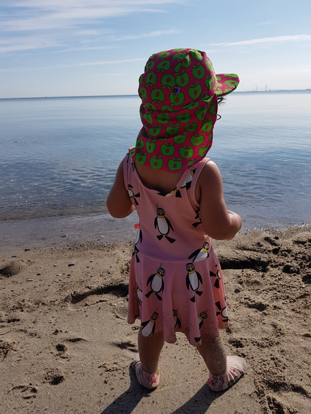 The Friendly Frugaleers: Saving and chatting as the heatwave rolls on.