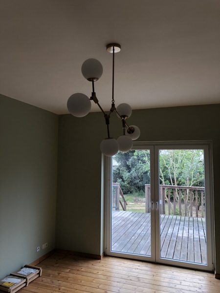 I need some inspiration - would anyone like to show me their living room?