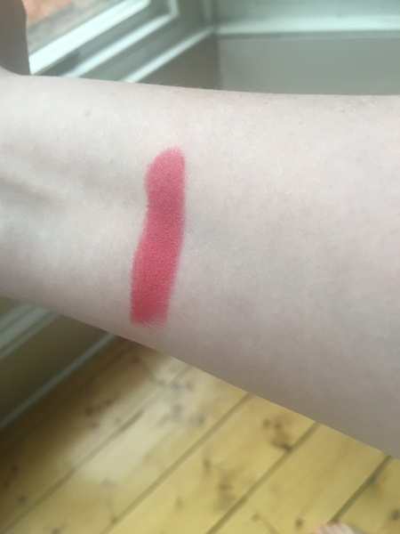 I want a matte lipstick the colour of raspberry jam....