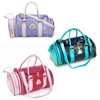 More is DD BU? A flipping tote bag??? For School???