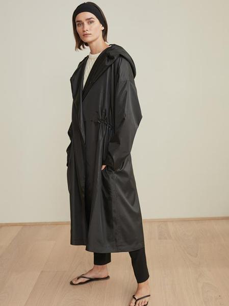 This thread is about as French as a Sainsbury's baguette