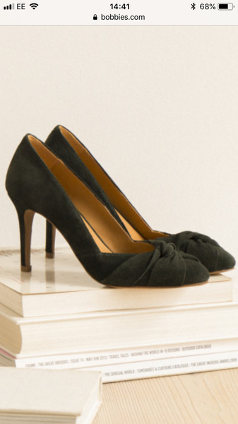 Les Parisiennes de Mamansnet: Orangutans in Paris make for poor gondoliers