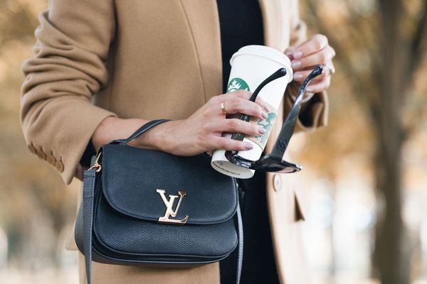 Help identifying LV handbag!