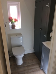 What lay -out would you use for a downstairs loo in this space?