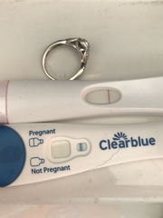Evap or positive ? First fertility app Tuesday hoping for a miracle 🤞🏽