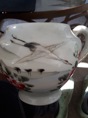Does anybody know their antiques?
