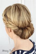 What's a good alternative to putting my hair in a ponytail or rather pathetic bun?