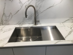 Quartz worktops and sinks. Exciting! ;-)