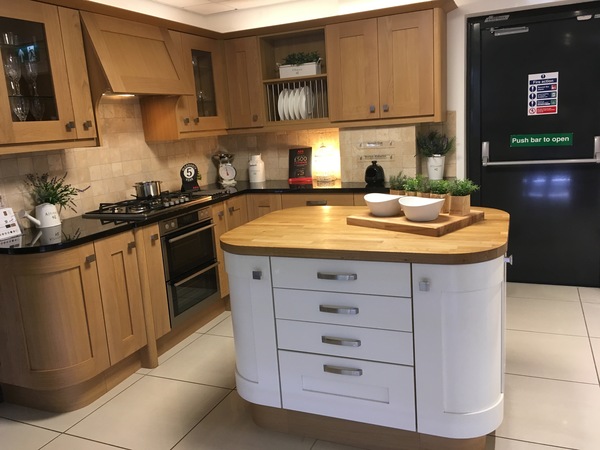 DIY kitchens - Helmsley anyone?