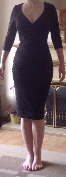 Any other hourglass shapes out there? All curves welcome