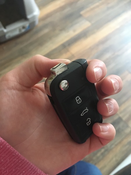 Can I replace the key part of a key fob?
