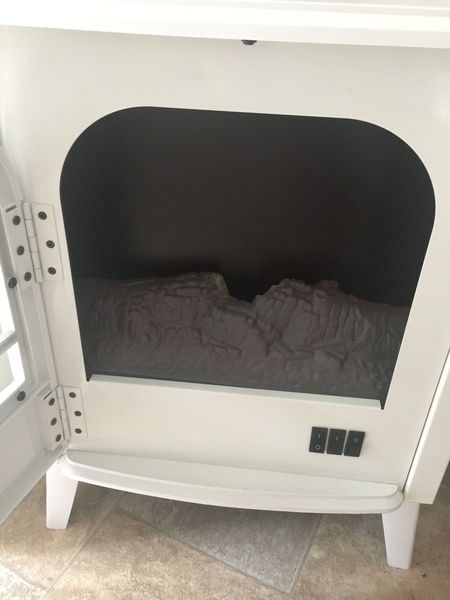 Would it be possible to fix the lights in this electric fire?
