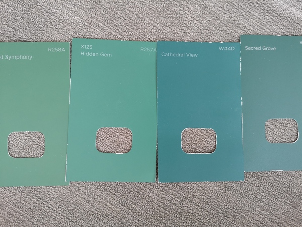 Dark green recommendations for sitting room