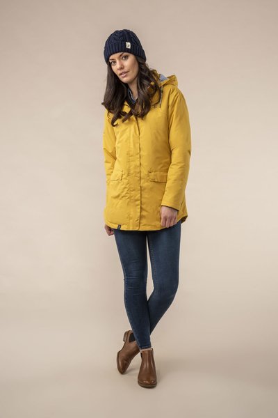 Musmnet users pick their favourite clothing/accessory items from Lighthouse