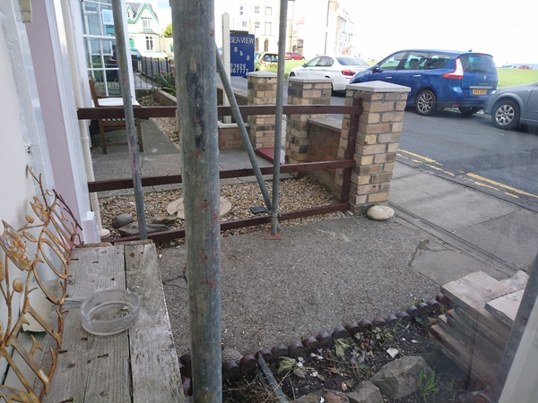 To wonder how common it is to have problems with neighbours?
