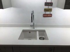 Undermount sink - ceramic or stainless steel? Or a composite?