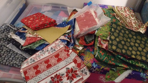 Ideas for using my Christmas fabric stash