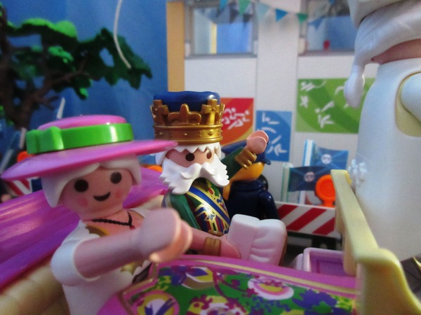 It will be the second Royal Wedding of the year for the Playmobil people in our house...
