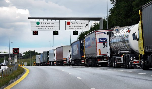 Westministenders: Deadline Day #1