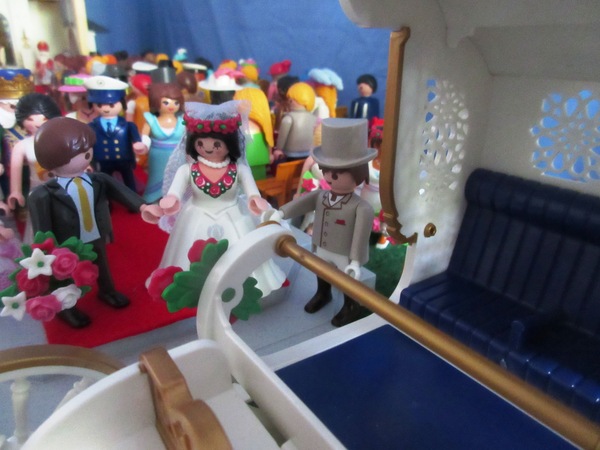 It will be the second Royal Wedding of the year for the Playmobil people in our house...