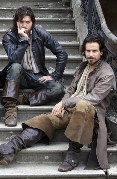 Swagger Inn 158 - Weather Turning Chilly - It’s Important To Layer Up - HBFs To The Rescue