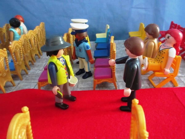 It will be the second Royal Wedding of the year for the Playmobil people in our house...