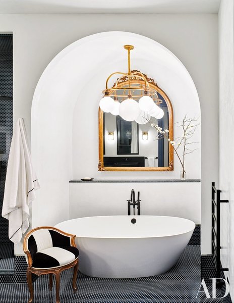 How  get doors in a curved arch please?