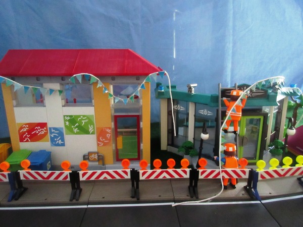 It will be the second Royal Wedding of the year for the Playmobil people in our house...