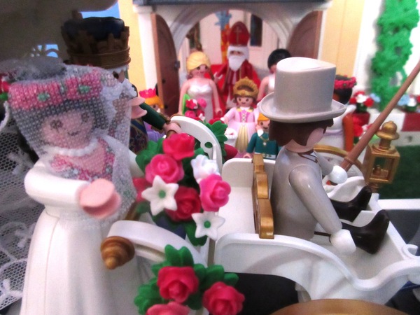 It will be the second Royal Wedding of the year for the Playmobil people in our house...