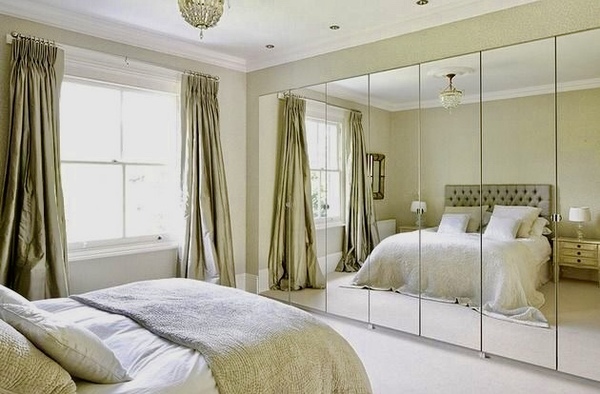 Anyone have open wardrobes, ie/ without doors??