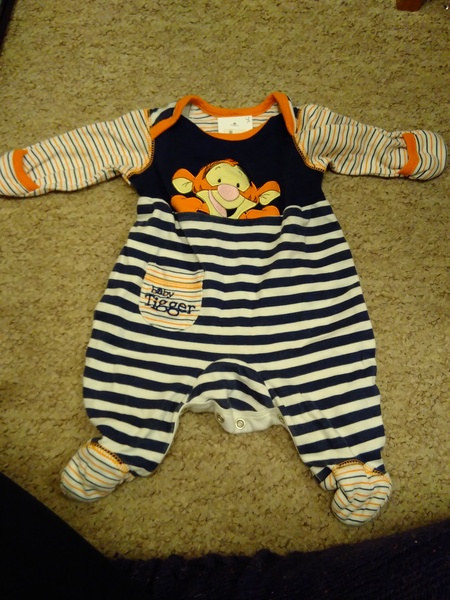 What do newborns wear to bed?